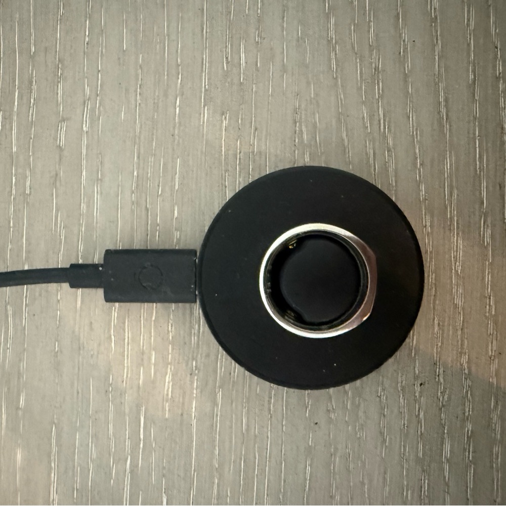 Oura ring Gen 2 (no membership required)